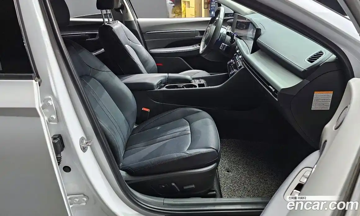 Hyundai Sonata 2024 2.0 Автомат в Москве № 111964, фото 3