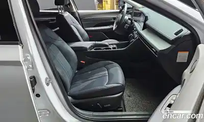 Hyundai Sonata 2024 2.0 Автомат в Москве № 111964, миниатюра 3