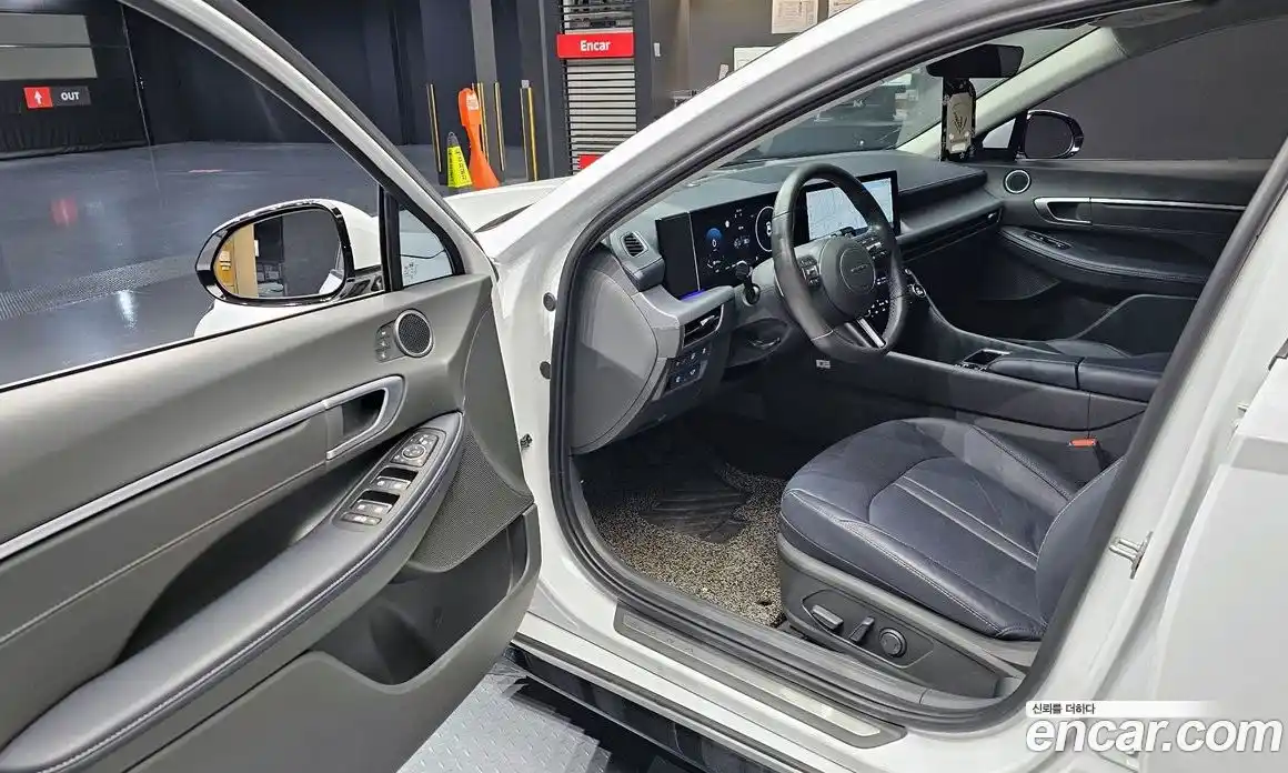 Hyundai Sonata 2024 2.0 Автомат в Москве № 111964, фото 7