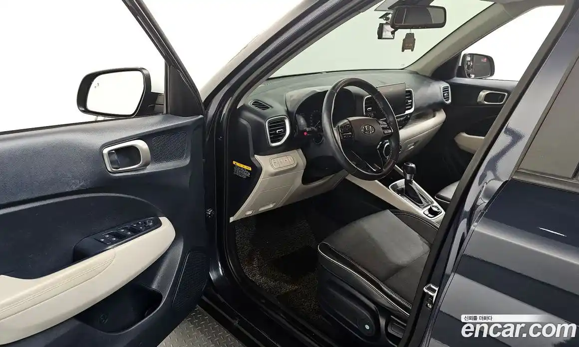 Hyundai Venue 2020 1.6 Автомат в Москве № 112664, фото 17