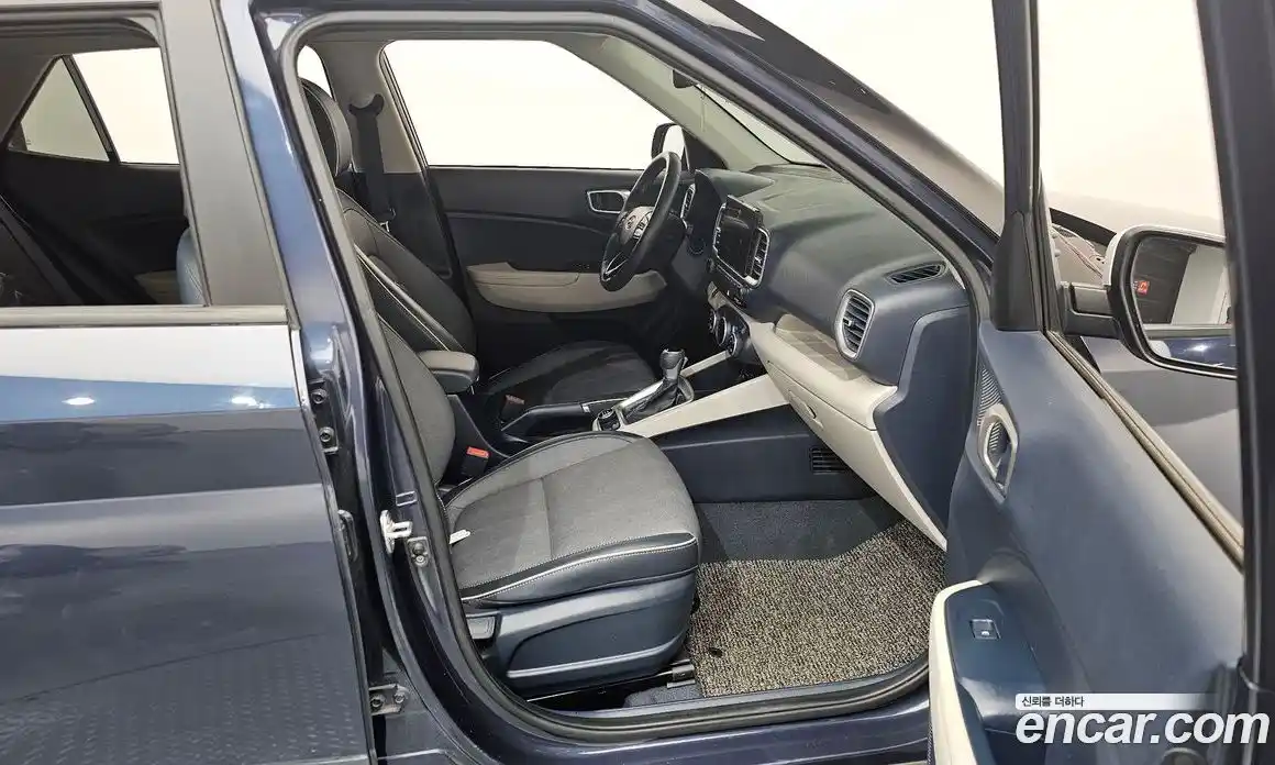 Hyundai Venue 2020 1.6 Автомат в Москве № 112664, фото 18