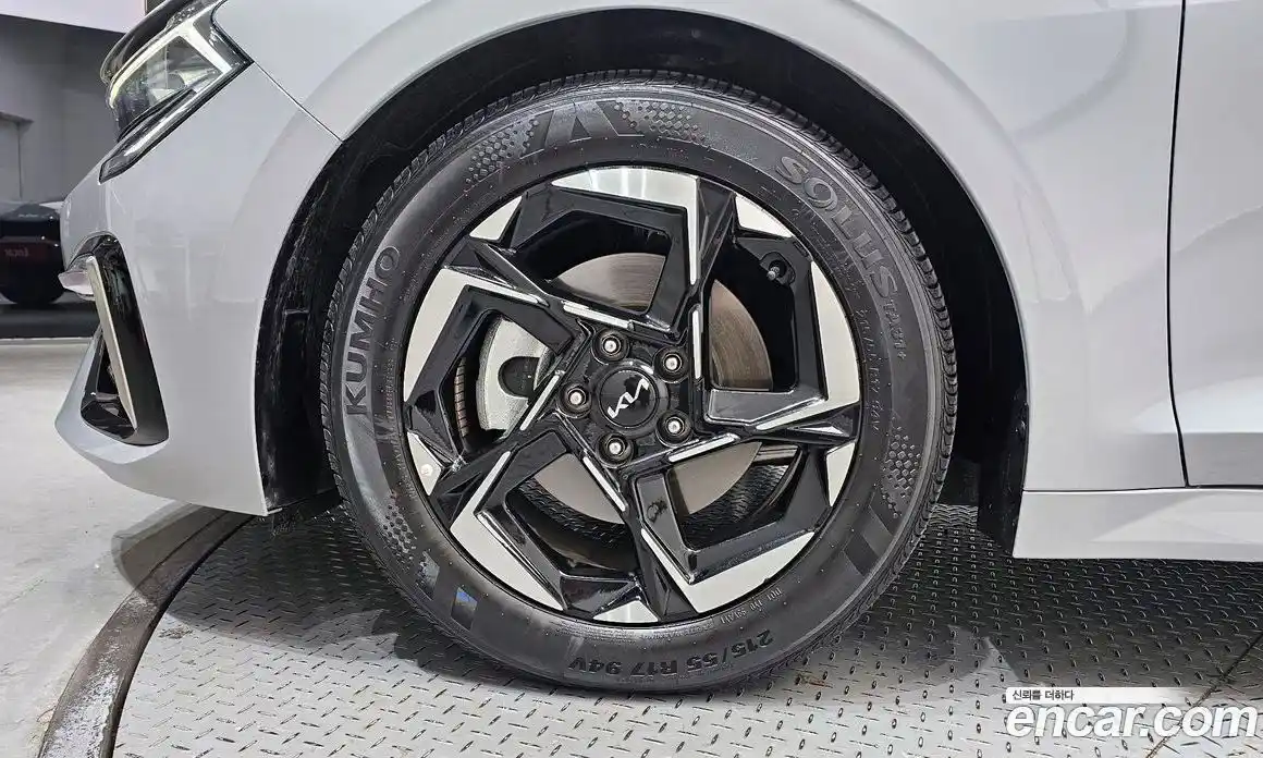 Kia K5 2025 1.6 Автомат в Москве № 115067, фото 13