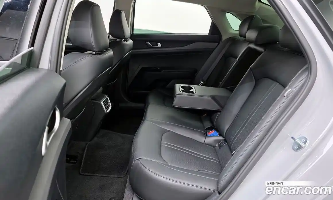 Kia K5 2025 1.6 Автомат в Москве № 115067, фото 14