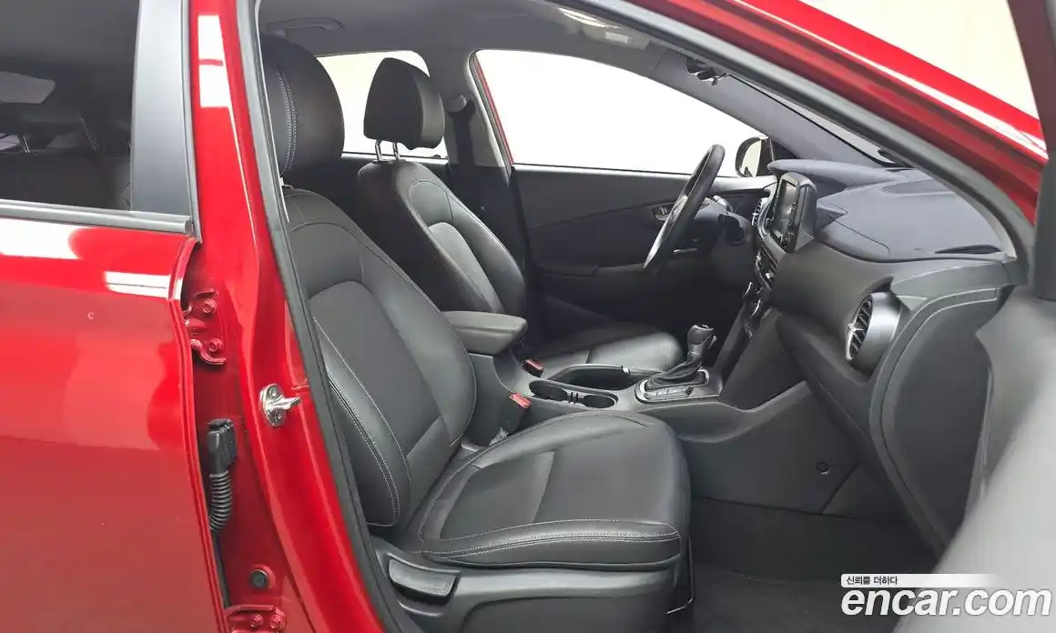 Hyundai Kona 2019 1.6 Автомат в Москве № 118921, фото 8