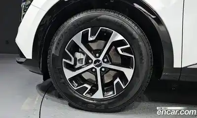 Kia Sportage 2022 1.6 Автомат в Москве № 120966, миниатюра 5