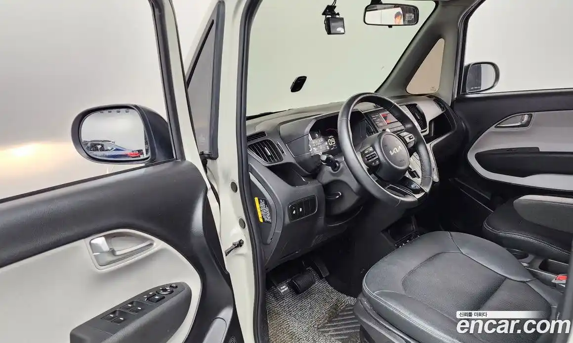 Kia Ray 2024 1.0 Автомат в Москве № 121506, фото 14