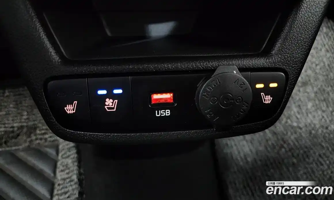 Kia Ray 2024 1.0 Автомат в Москве № 121506, фото 15