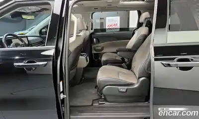 Kia Canival 2024 1.6 Автомат в Москве № 123984, миниатюра 12