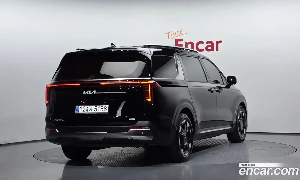 Kia Canival 2024 1.6 Автомат в Москве № 123984, фото 10