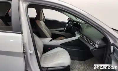 Hyundai Avante 2021 1.6 Автомат в Москве № 126949, миниатюра 6