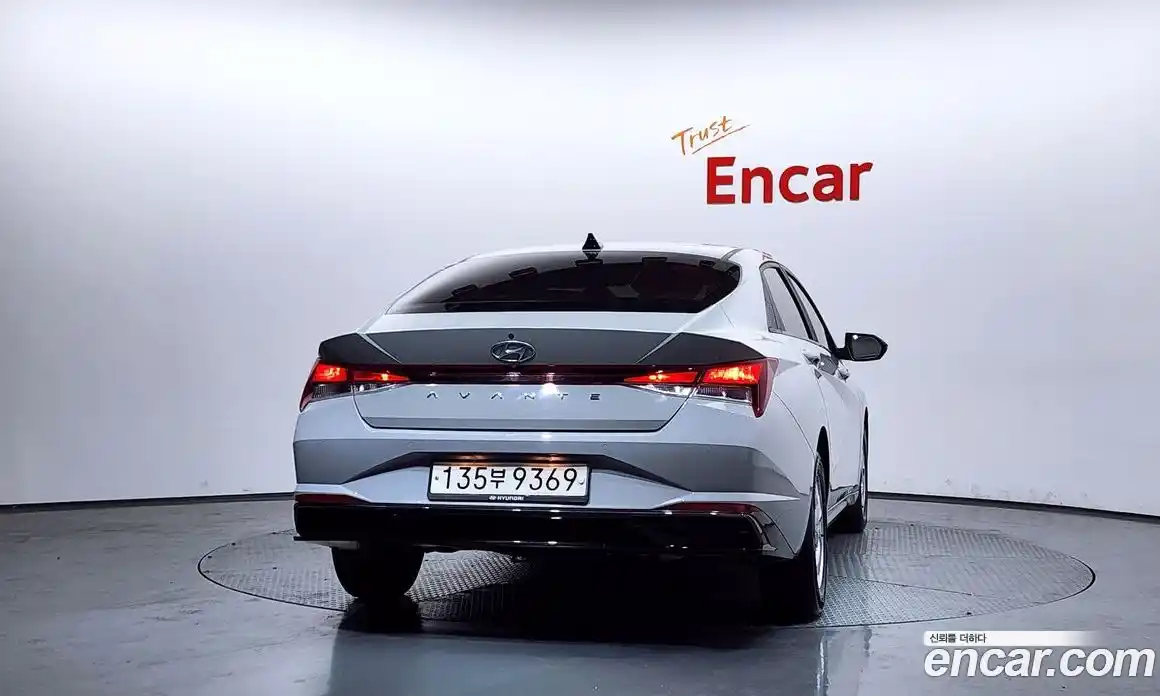 Hyundai Avante 2021 1.6 Автомат в Москве № 126949, фото 7