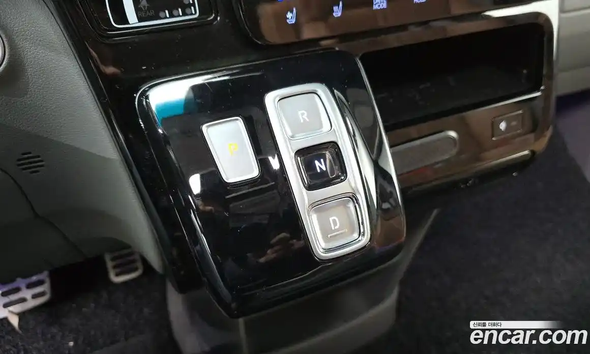 Hyundai Staria 2025 2.2 Автомат в Москве № 130001, фото 6