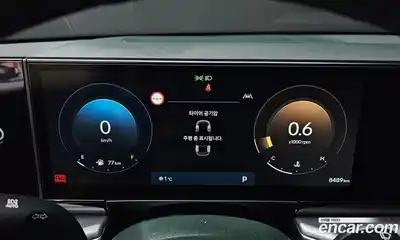 Hyundai Grandeur 2023 2.5 Автомат в Москве № 130060, миниатюра 8