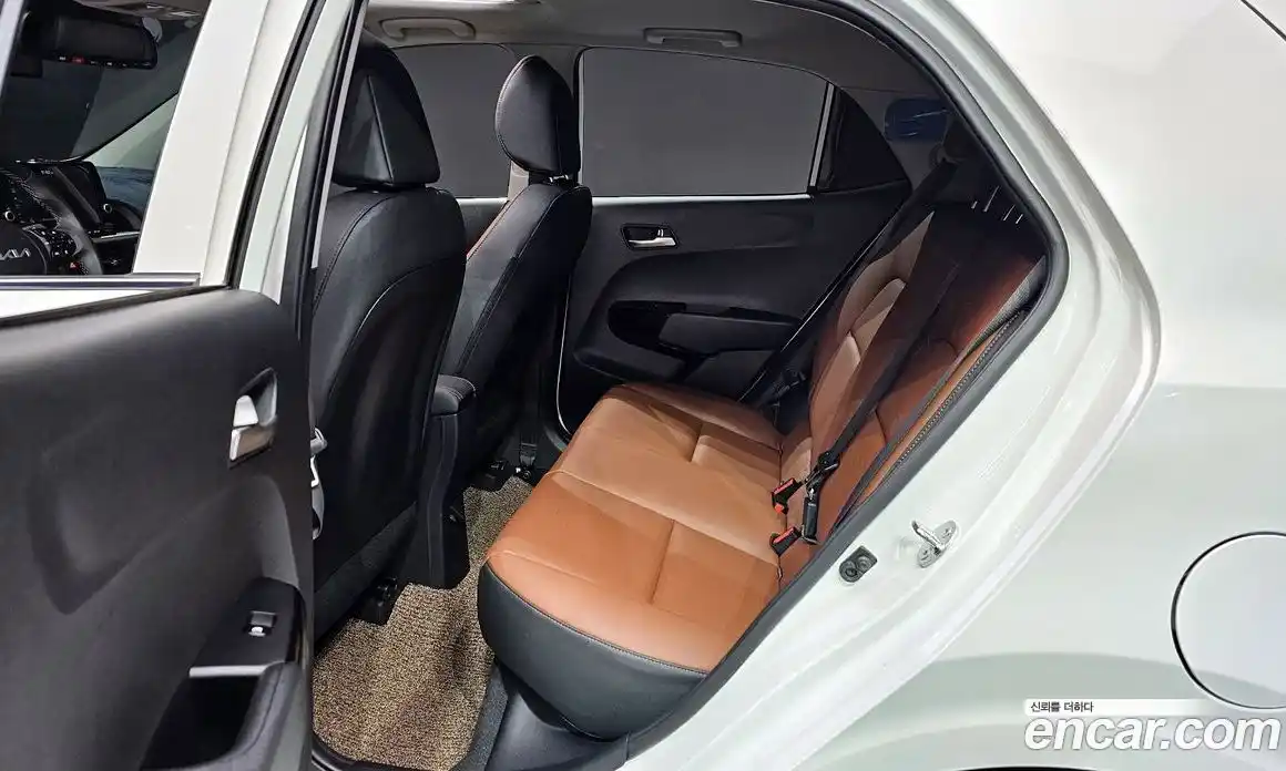 Kia Morning 2024 1.0 Автомат в Москве № 130519, фото 12