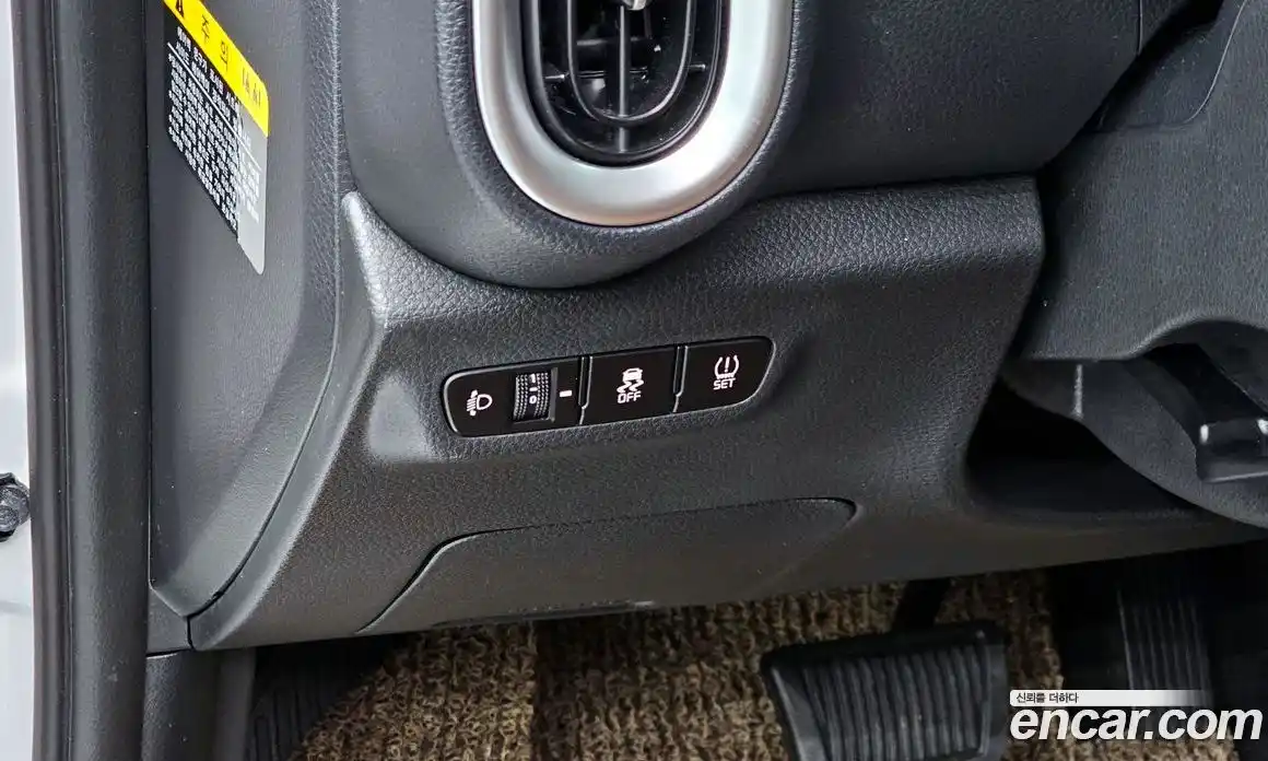 Kia Morning 2024 1.0 Автомат в Москве № 130519, фото 14