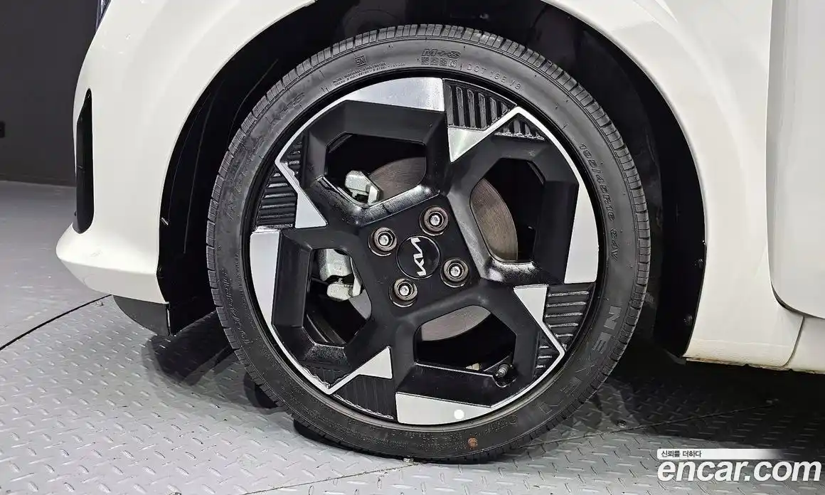 Kia Morning 2024 1.0 Автомат в Москве № 130519, фото 5