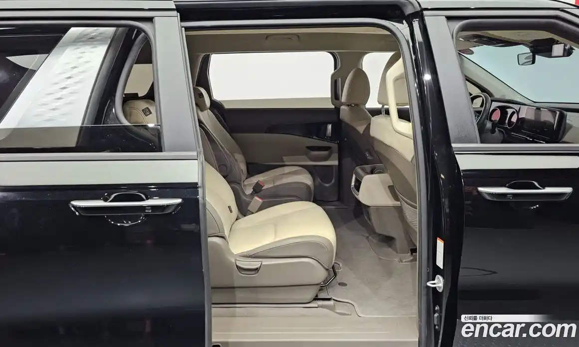 Kia Canival 2021 2.2 Автомат в Москве № 131482, фото 12