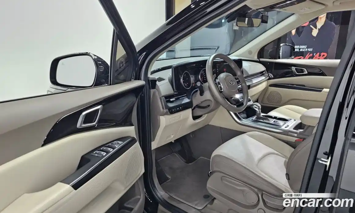 Kia Canival 2021 2.2 Автомат в Москве № 131482, фото 16