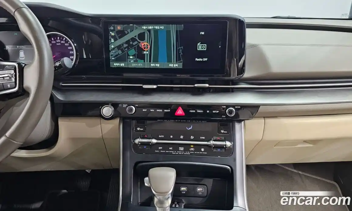 Kia Canival 2021 2.2 Автомат в Москве № 131482, фото 3