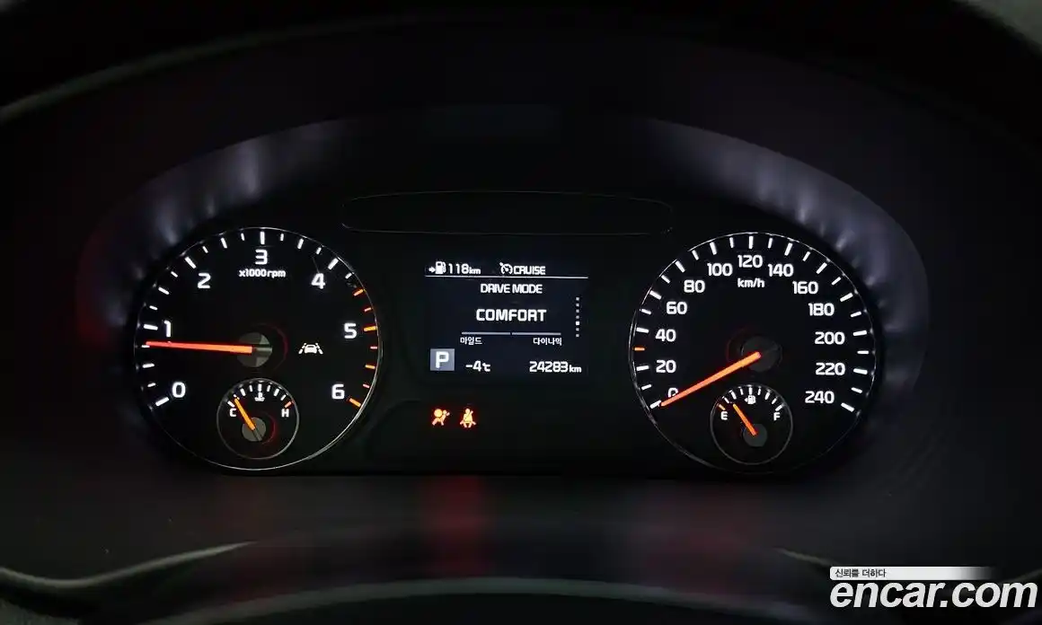 Kia Sorento 2020 2.0 Автомат в Москве № 131672, фото 17