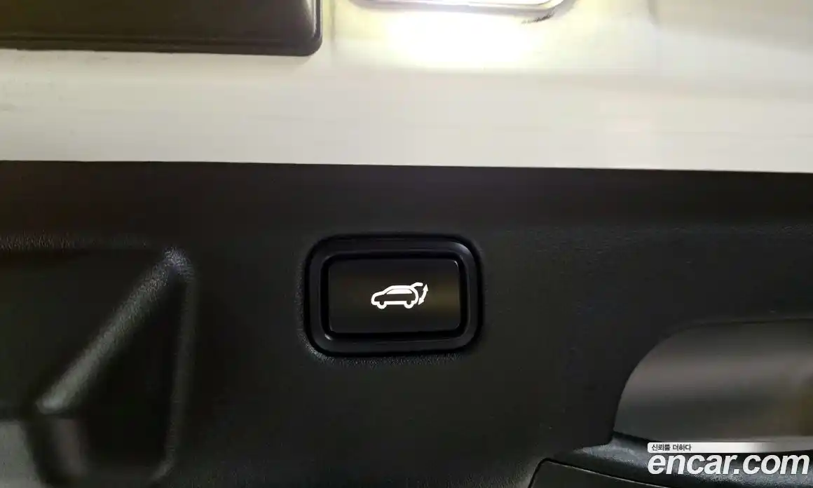 Kia EV6 2023 0.1 Автомат в Москве № 132259, фото 18