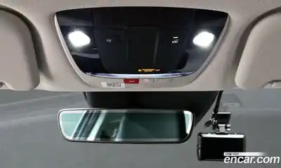 Kia EV6 2023 0.1 Автомат в Москве № 132259, миниатюра 4