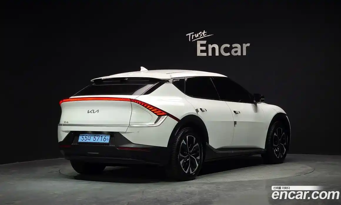 Kia EV6 2023 0.1 Автомат в Москве № 132259, фото 5