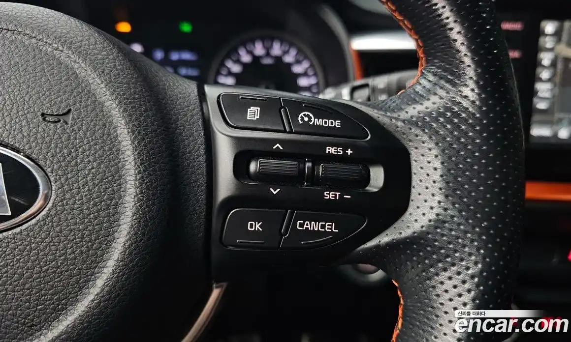 Kia Stonic 2018 1.4 Автомат в Москве № 132571, фото 3