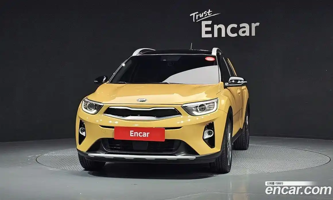 Kia Stonic 2018 1.4 Автомат в Москве № 132571, фото 9