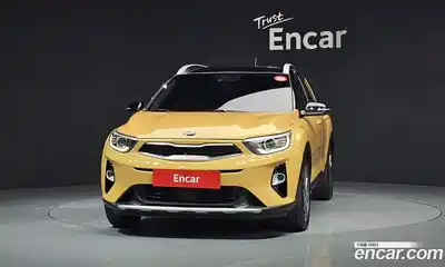 Kia Stonic 2018 1.4 Автомат в Москве № 132571, миниатюра 9
