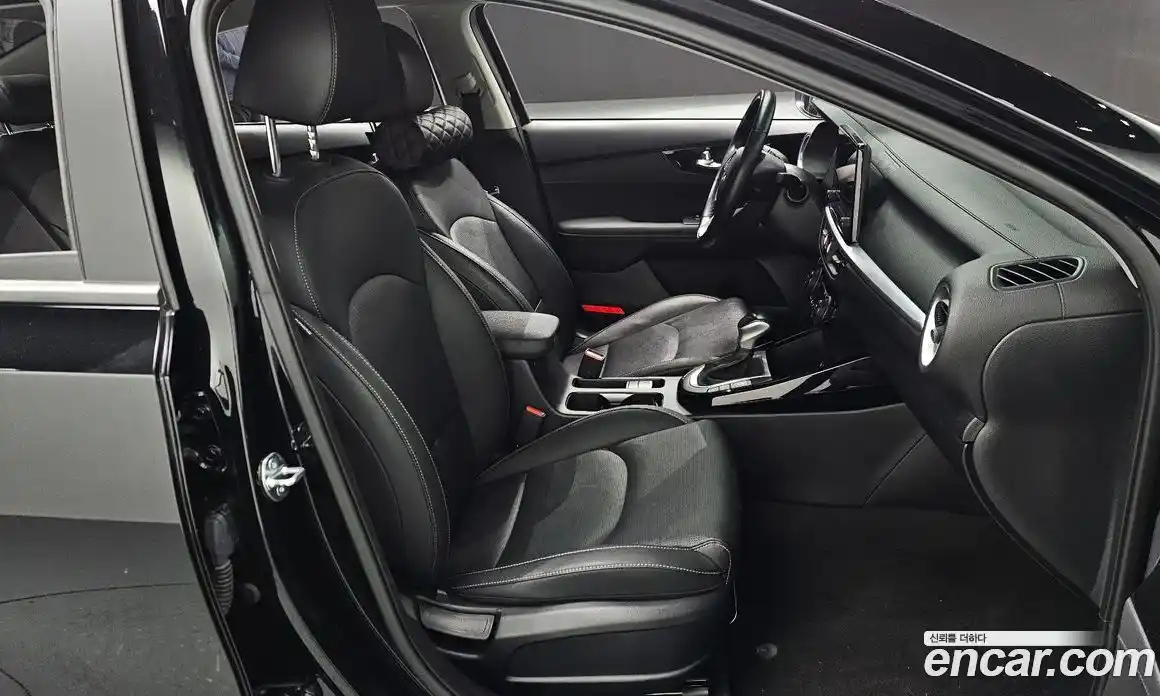 Kia K3 2024 1.6 Автомат в Москве № 134328, фото 10