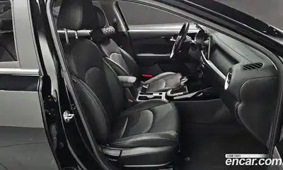 Kia K3 2024 1.6 Автомат в Москве № 134328, миниатюра 10