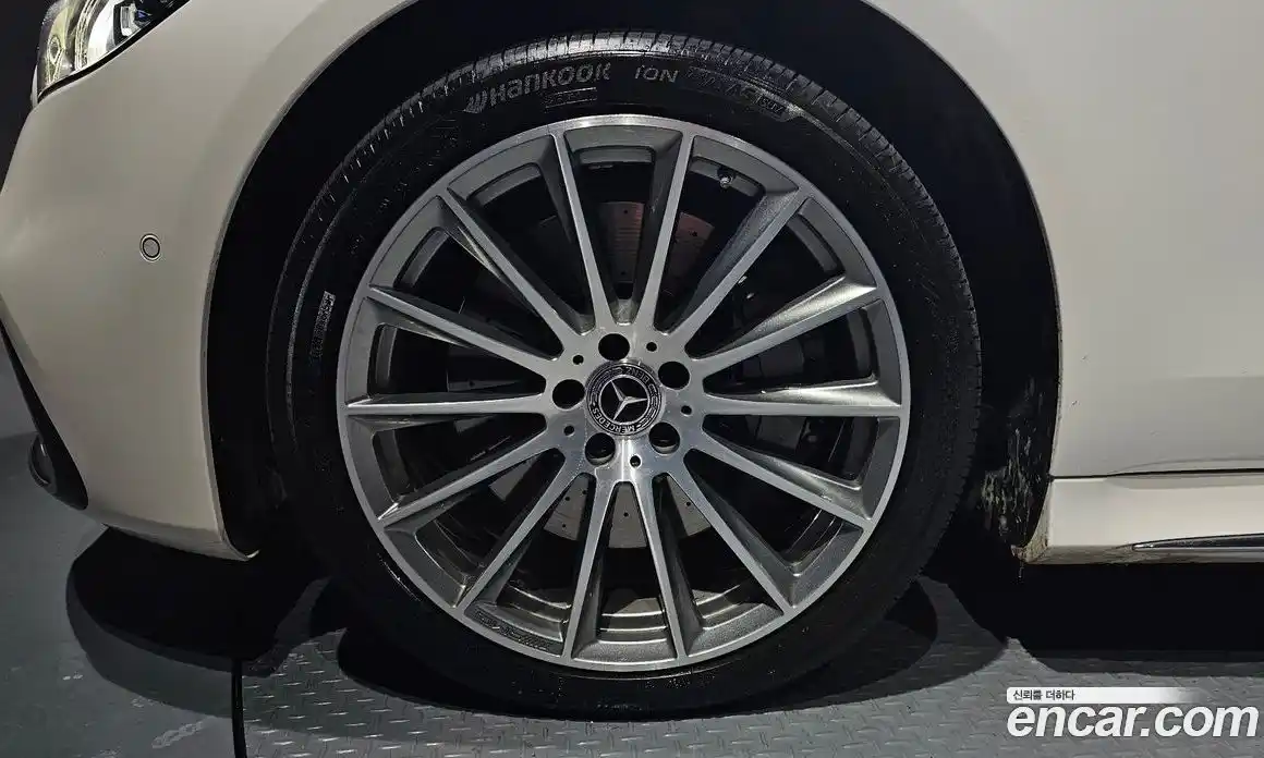 Mercedes-Benz S-Class 2023 2.9 Автомат в Москве № 136862, фото 9