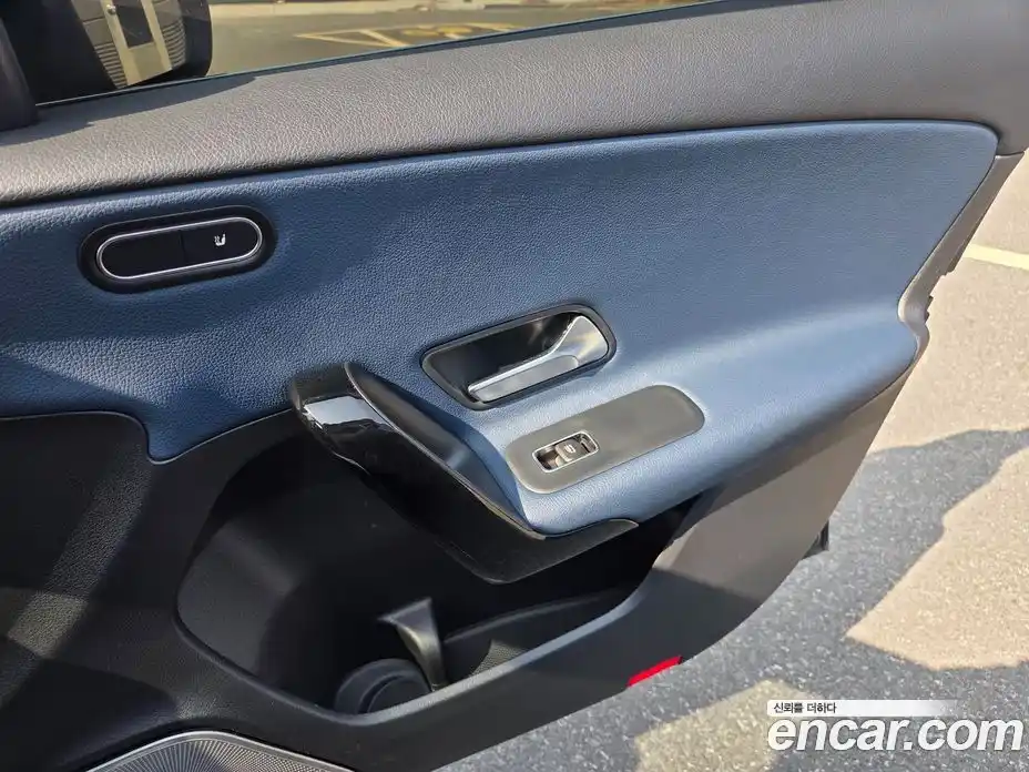 Mercedes-Benz A-Class 2020 2.0 Автомат в Москве № 141518, фото 17