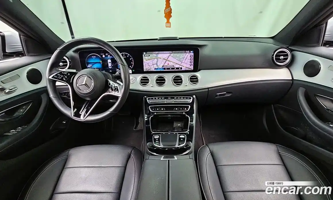 Mercedes-Benz E-Class 2021 2.0 Автомат в Москве № 142056, фото 18