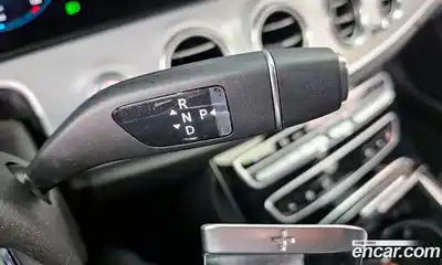 Mercedes-Benz E-Class 2021 2.0 Автомат в Москве № 142056, миниатюра 2