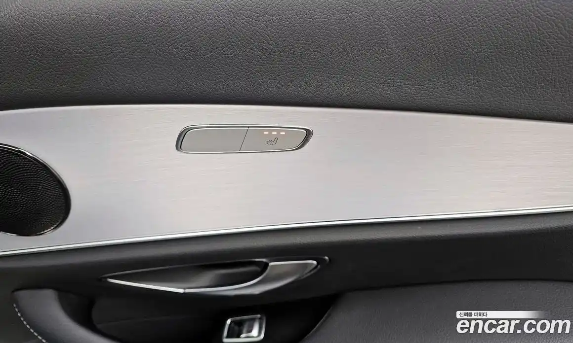 Mercedes-Benz E-Class 2021 2.0 Автомат в Москве № 142056, фото 9