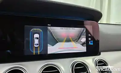 Mercedes-Benz E-Class 2021 2.0 Автомат в Москве № 142056, миниатюра 10