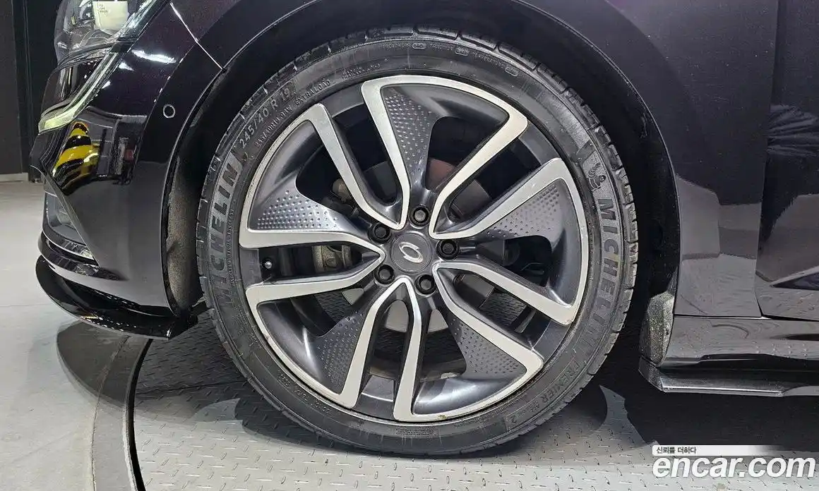 Renault SM6 2017 1.6 Автомат в Москве № 147958, фото 9