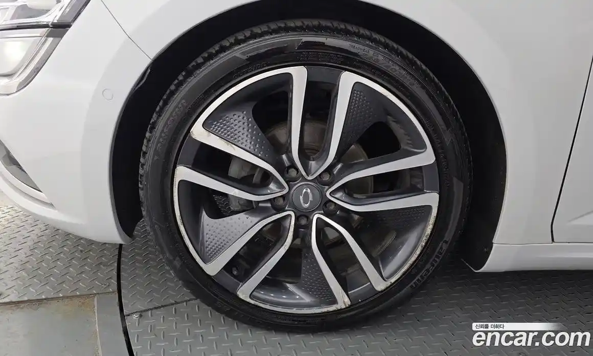 Renault SM6 2016 1.5 Автомат в Москве № 148181, фото 12