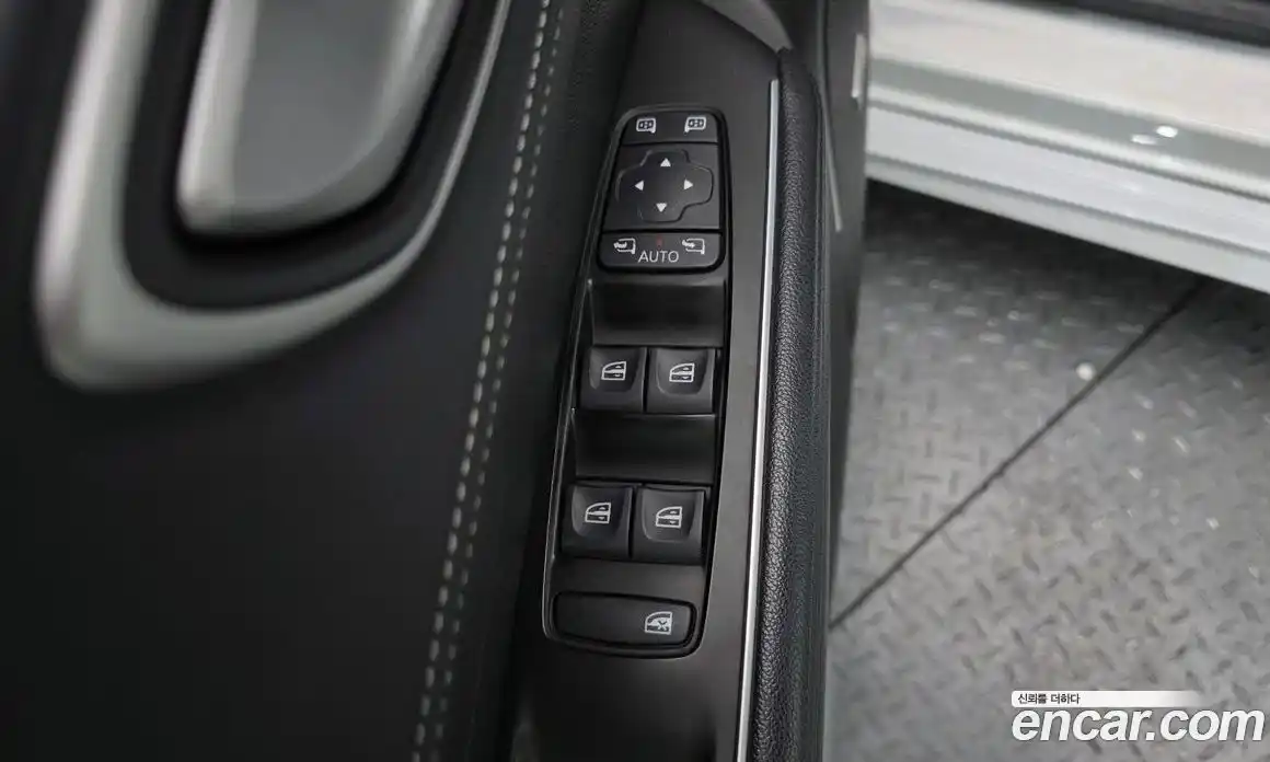 Renault SM6 2016 1.5 Автомат в Москве № 148181, фото 10