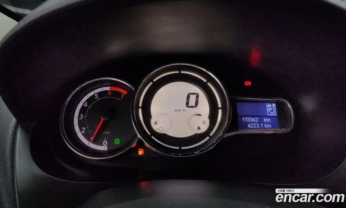 Renault SM3 2017 1.6 Автомат в Москве № 148299, фото 16