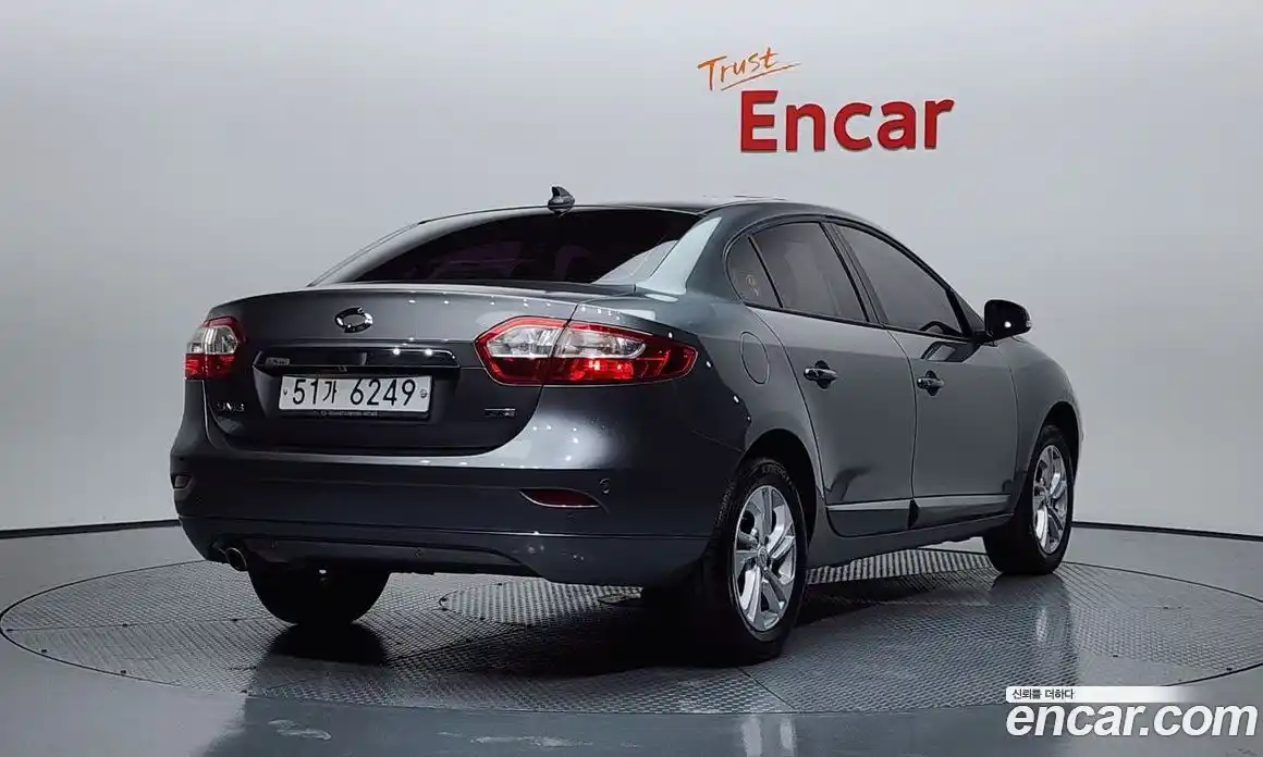 Renault SM3 2017 1.6 Автомат в Москве № 148299, фото 8