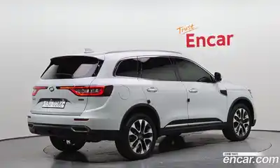 Renault QM6 2017 2.0 Автомат в Москве № 148764, миниатюра 11