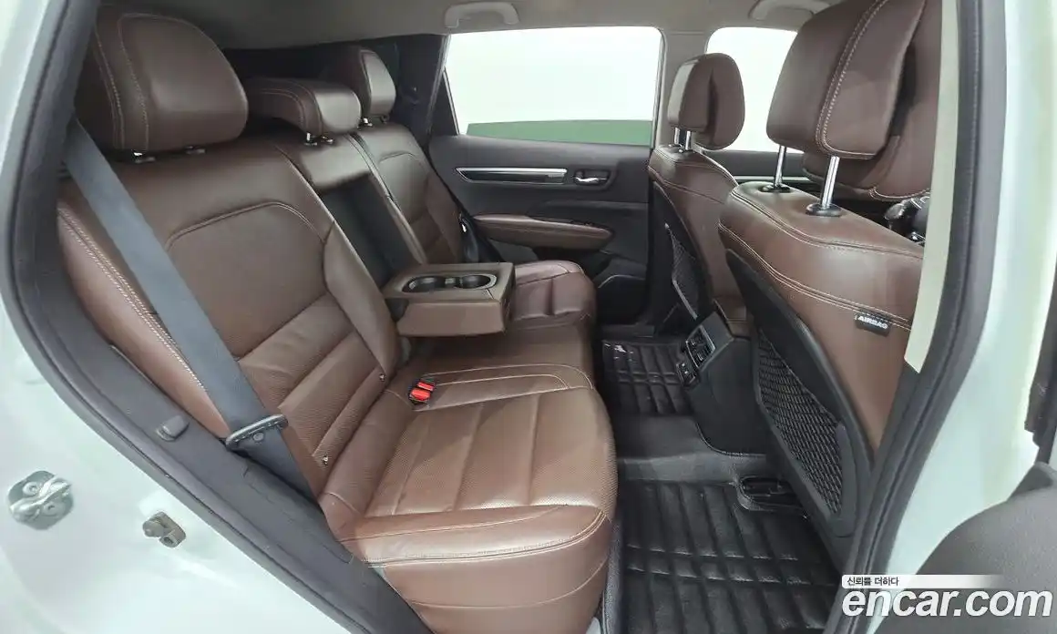 Renault QM6 2017 2.0 Автомат в Москве № 148764, фото 3