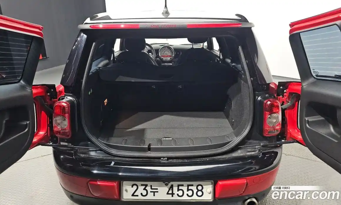 Mini Clubman 2009 1.6 Автомат в Москве № 152082, фото 19