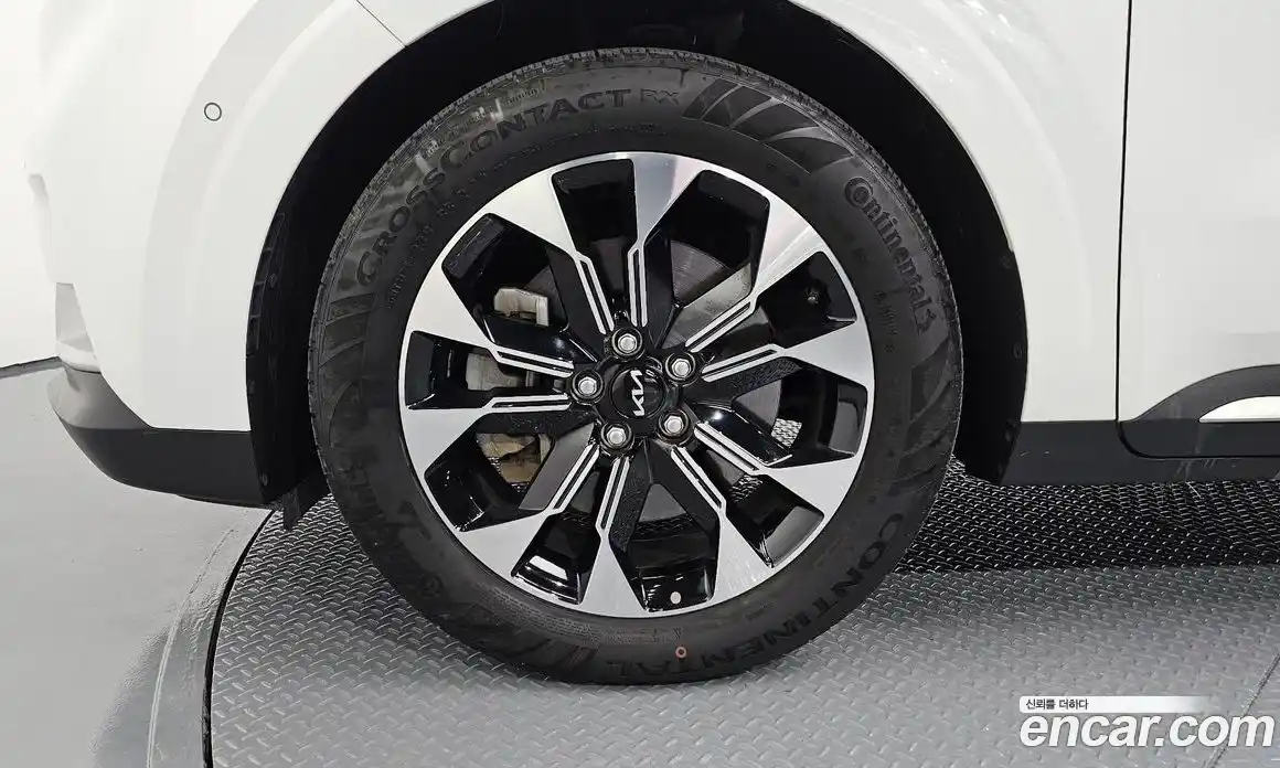 Kia Canival 2023 2.2 Автомат в Москве № 15242, фото 19