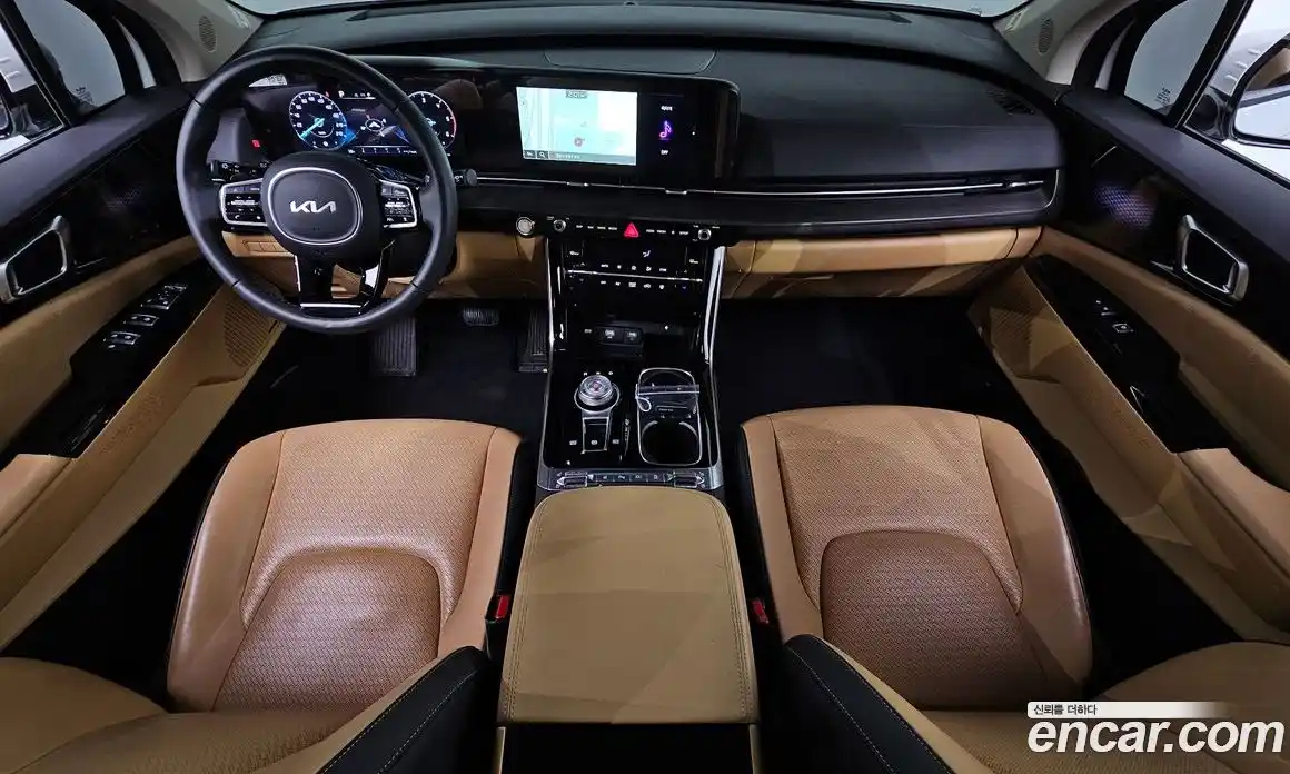 Kia Canival 2023 2.2 Автомат в Москве № 15242, фото 9