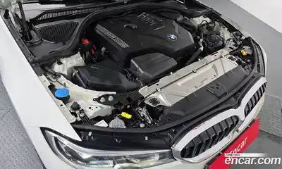 BMW 3-Series 2022 2.0 Автомат в Москве № 154638, миниатюра 5