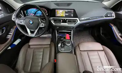 BMW 3-Series 2022 2.0 Автомат в Москве № 154721, миниатюра 2